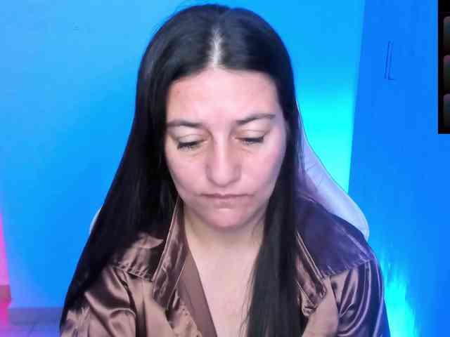 Saskyaajohnson webcam