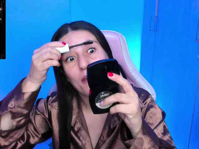 Saskyaajohnson webcam