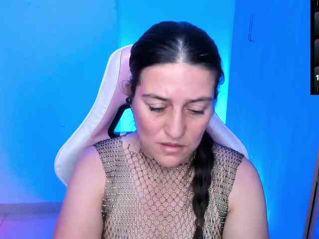 Saskyaajohnson webcam