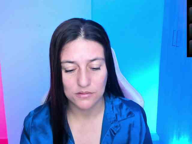 Saskyaajohnson webcam