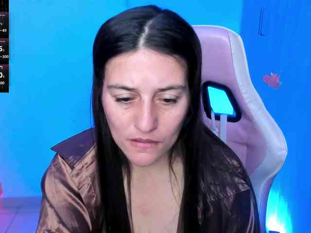 Saskyaajohnson webcam