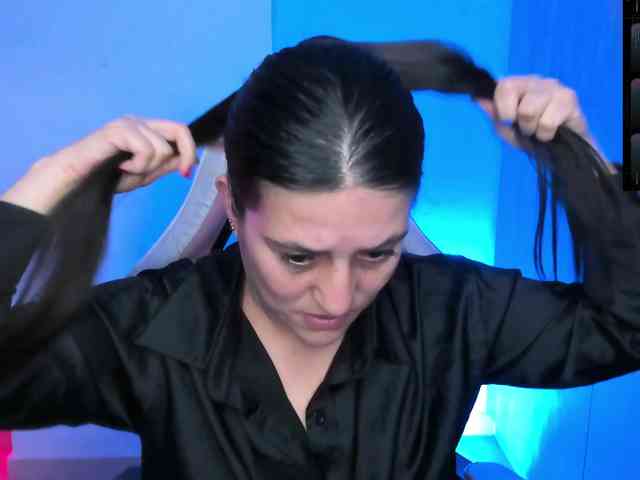 Saskyaajohnson webcam