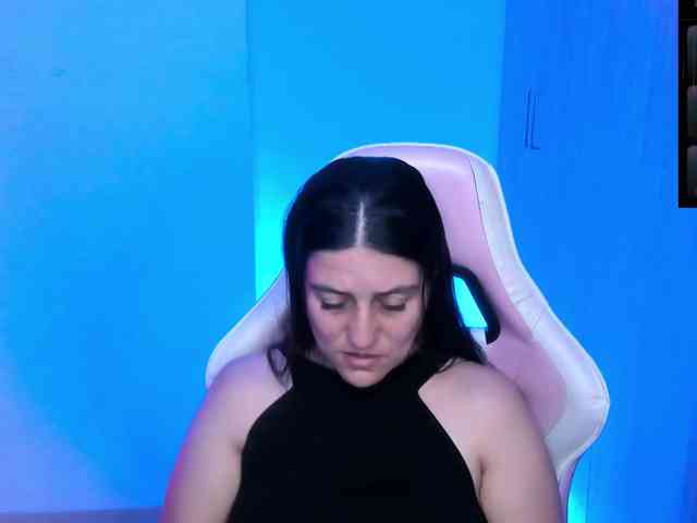 Saskyaajohnson webcam