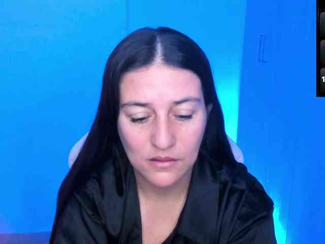 Saskyaajohnson webcam