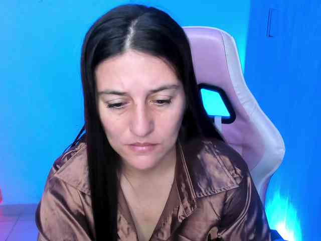 Saskyaajohnson webcam