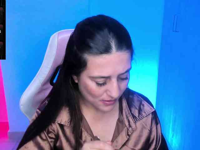 Saskyaajohnson webcam