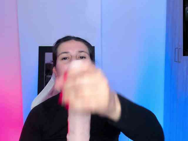 Saskyaajohnson webcam