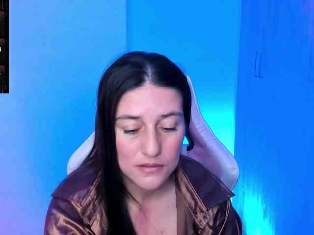 Saskyaajohnson webcam