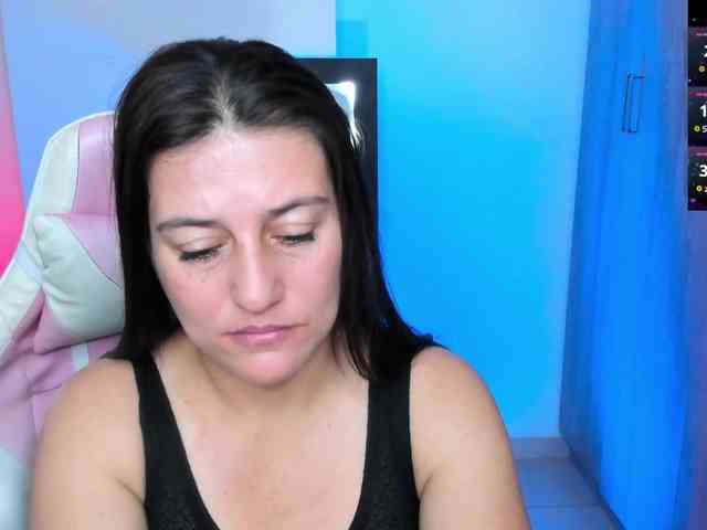Saskyaajohnson webcam