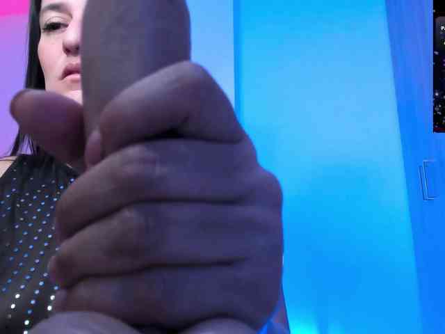 Saskyaajohnson webcam