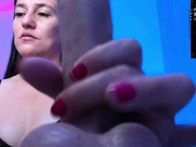 Saskyaajohnson webcam