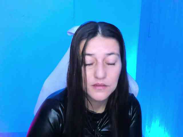 Saskyaajohnson webcam