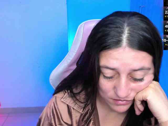 Saskyaajohnson webcam