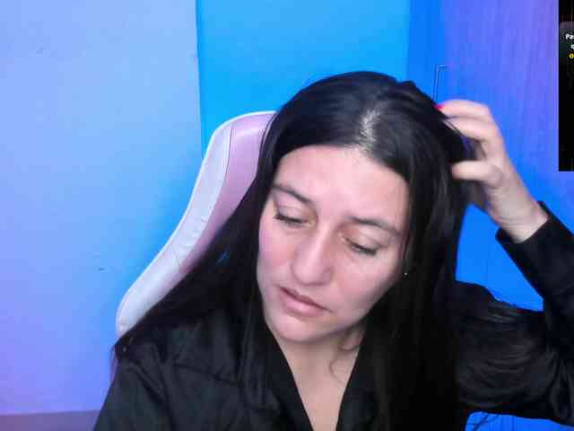 Saskyaajohnson webcam