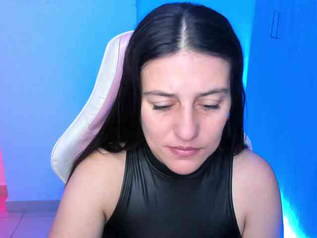 Saskyaajohnson webcam