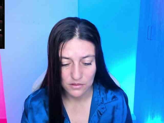 Saskyaajohnson webcam