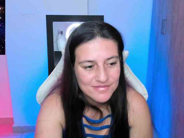 Saskyaajohnson webcam