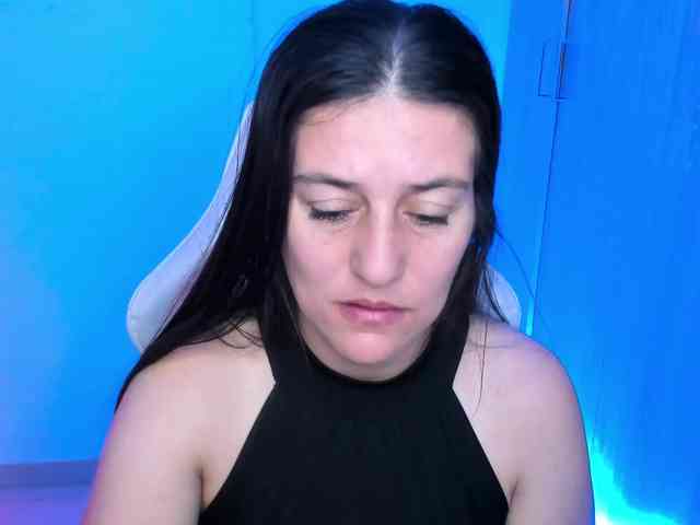 Saskyaajohnson webcam