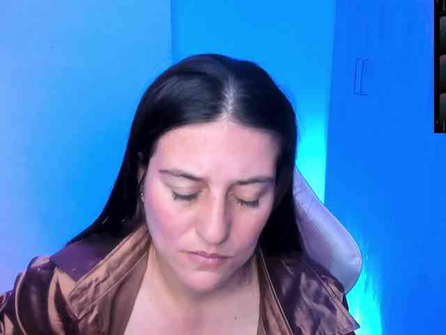 Saskyaajohnson webcam