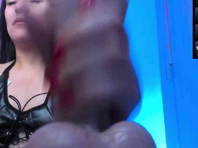 Saskyaajohnson webcam