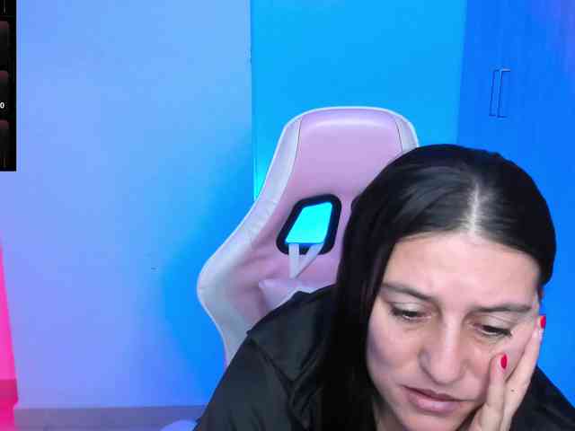 Saskyaajohnson webcam