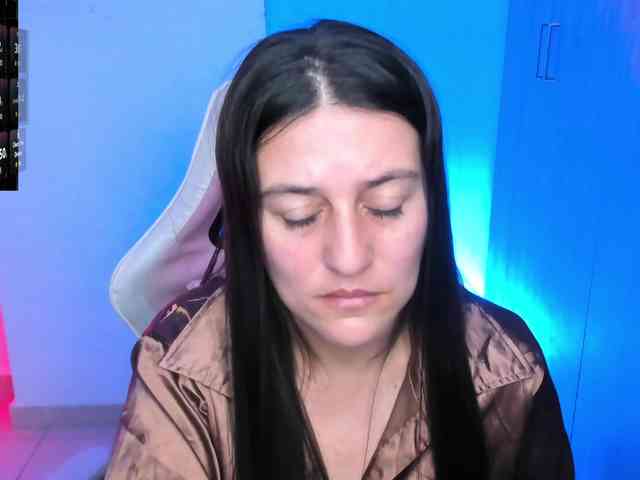 Saskyaajohnson webcam