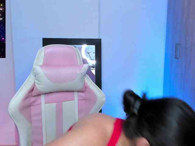 Saskyaajohnson webcam