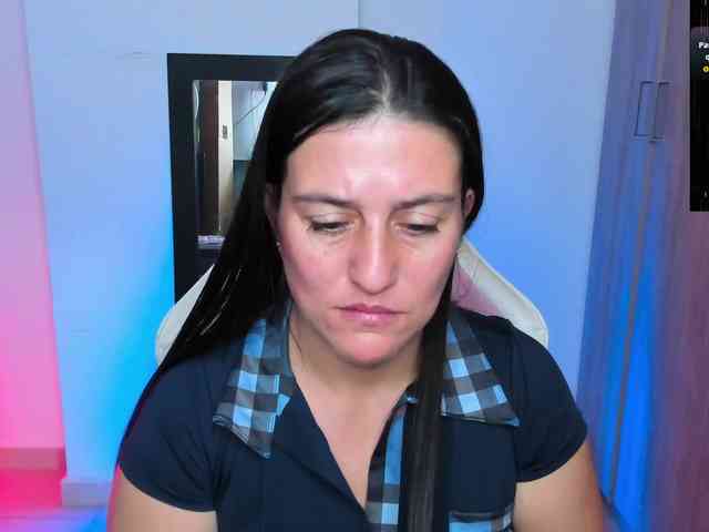 Saskyaajohnson webcam