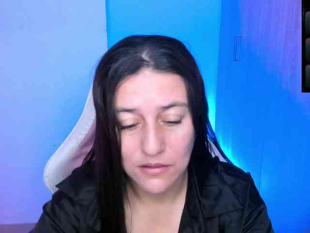 Saskyaajohnson webcam