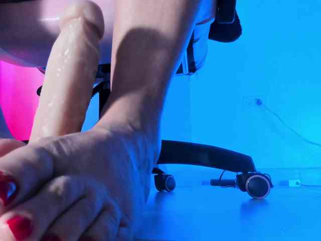 Saskyaajohnson webcam