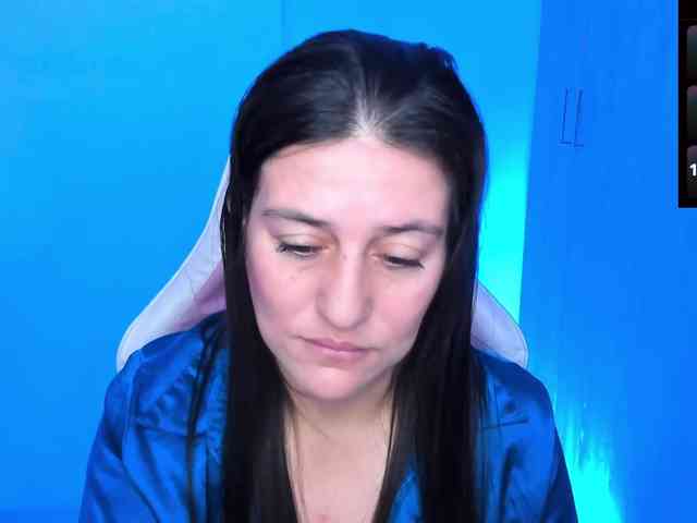 Saskyaajohnson webcam