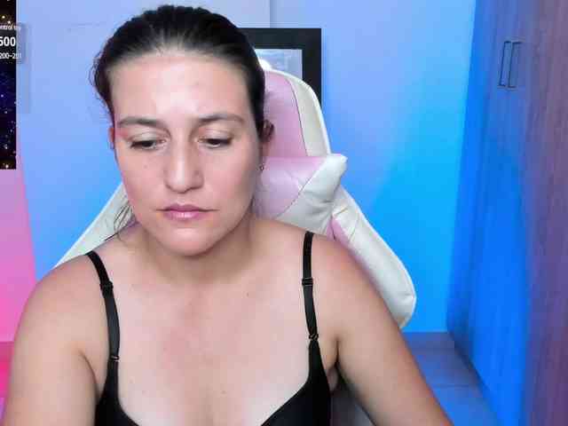 Saskyaajohnson webcam