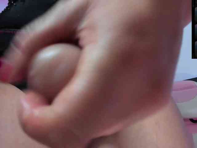 Saskyaajohnson webcam