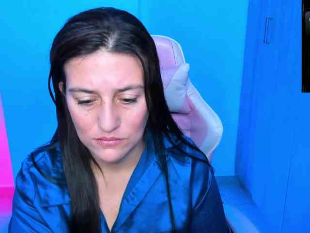 Saskyaajohnson webcam