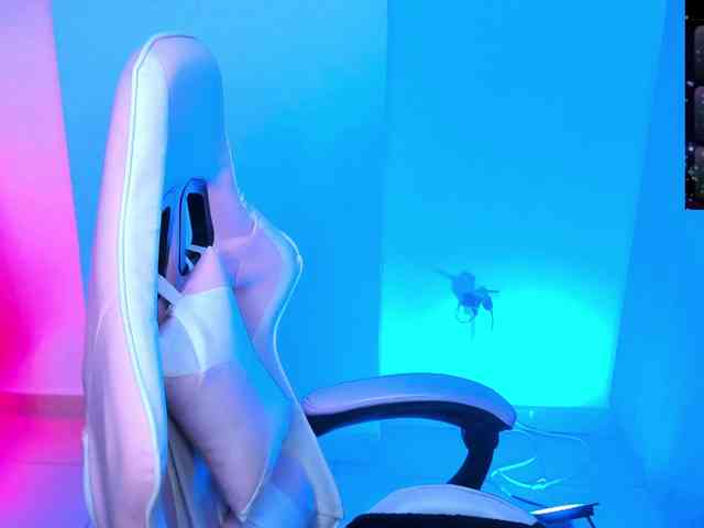 Saskyaajohnson Saskyaajohnson