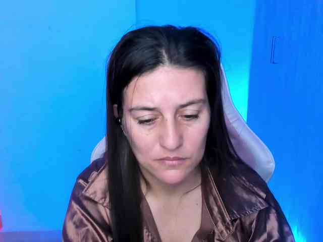 Saskyaajohnson webcam