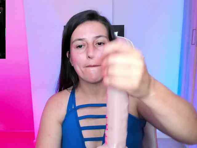 Saskyaajohnson Live Webcam on BongaCams Saskyaajohnson Live Webcam on BongaCams