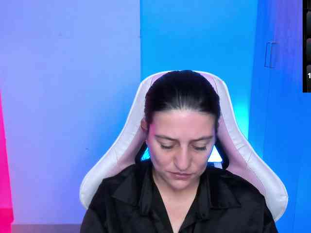 Saskyaajohnson webcam