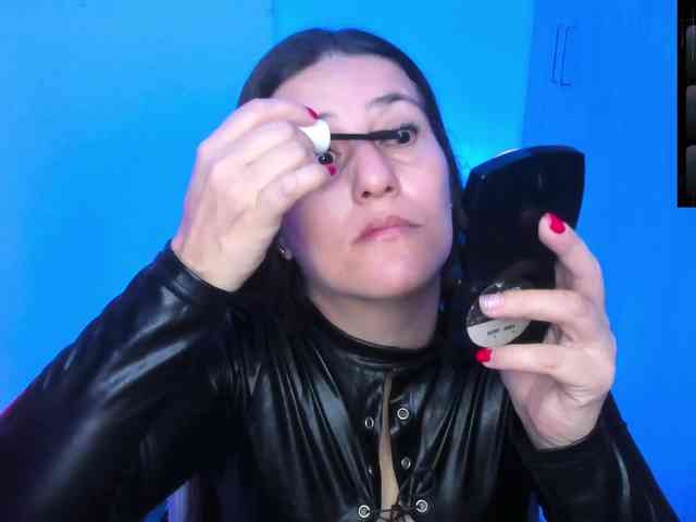 Saskyaajohnson webcam