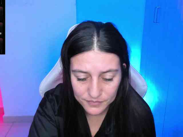 Saskyaajohnson webcam