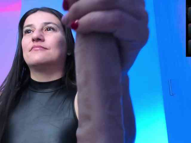 Saskyaajohnson webcam