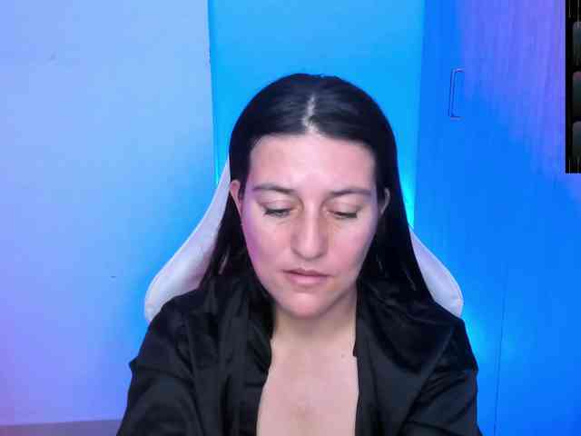 Saskyaajohnson webcam