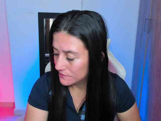 Saskyaajohnson webcam