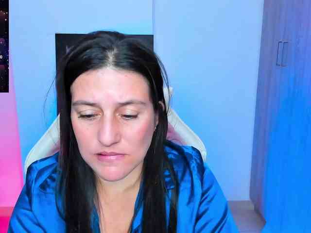 Saskyaajohnson webcam
