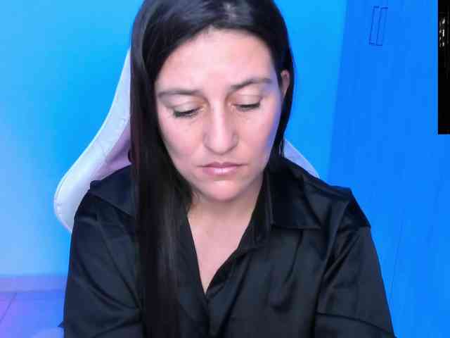 Saskyaajohnson webcam