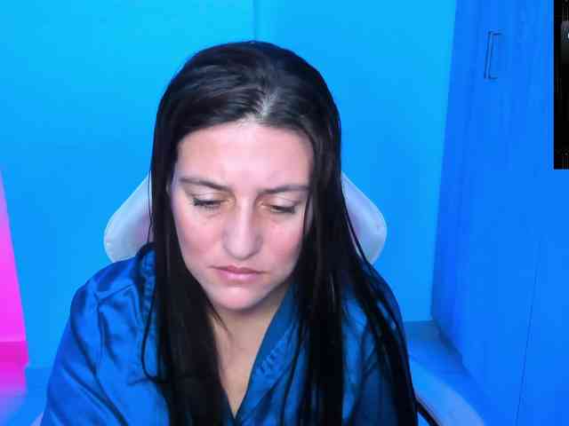 Saskyaajohnson webcam