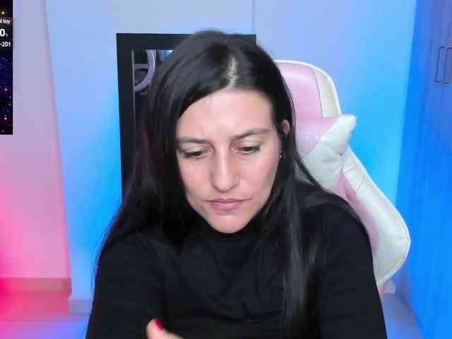 Saskyaajohnson webcam