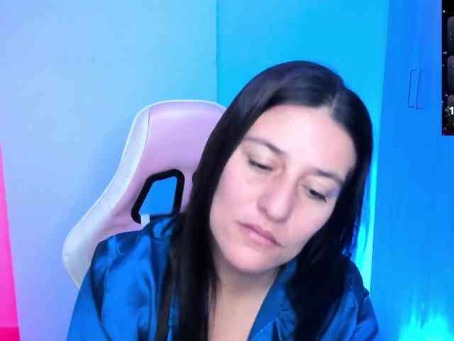 Saskyaajohnson webcam