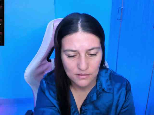 Saskyaajohnson webcam