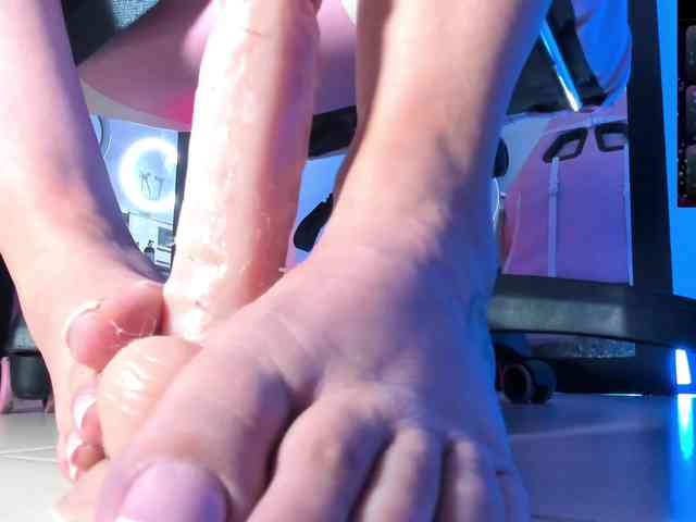 Saskyaajohnson webcam